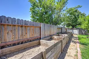 8652 Nash Way, Sacramento, CA 95828 - Photo 40