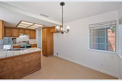 8652 Nash Way, Sacramento, CA 95828 - Photo 16