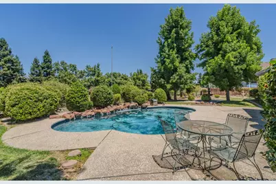 438 La Contenta Drive, Valley Springs, CA 95252 - Photo 14