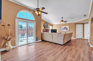 8059 Ventnor Ct, Sacramento, CA 95829 - Photo 6