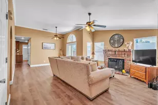 8059 Ventnor Ct, Sacramento, CA 95829 - Photo 4