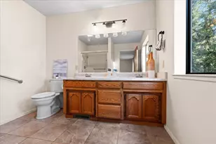 19975 Scotts Flat Rd, Nevada City, CA 95959 - Photo 32