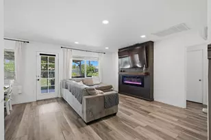 7109 Delhaven Way, North Highlands, CA 95660 - Photo 6