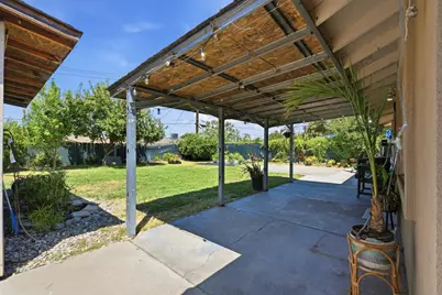 7109 Delhaven Way, North Highlands, CA 95660 - Photo 32