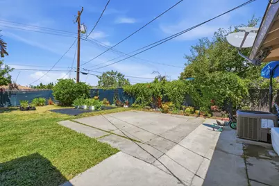 7109 Delhaven Way, North Highlands, CA 95660 - Photo 34