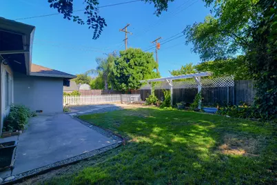 4317 Vulcan Drive, Sacramento, CA 95864 - Photo 24