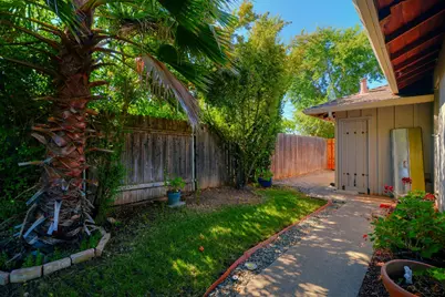 4317 Vulcan Drive, Sacramento, CA 95864 - Photo 30