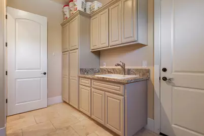 10725 Goldsborough Circle, Oakdale, CA 95361 - Photo 46