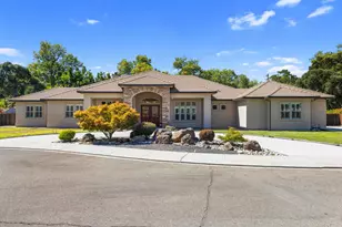10725 Goldsborough Cir, Oakdale, CA 95361 - Photo 1