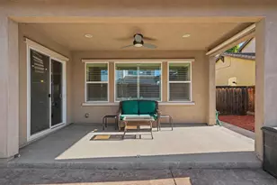 566 Fallsburg Ct, Brentwood, CA 94513 - Photo 14