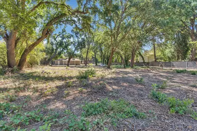 5720 Riverside Boulevard, Sacramento, CA 95822 - Photo 20