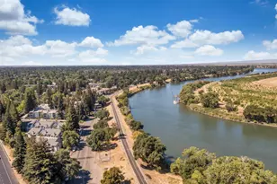 5720 Riverside Blvd, Sacramento, CA 95822 - Photo 2