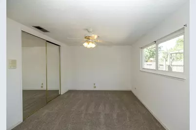 2704 Aston Court, Modesto, CA 95355 - Photo 18