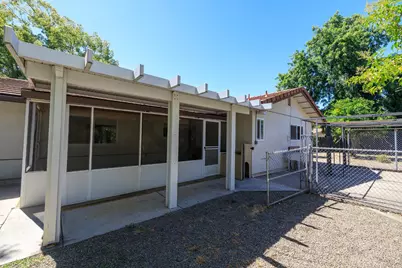 2704 Aston Court, Modesto, CA 95355 - Photo 34