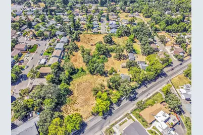 7828 Old Auburn Road, Citrus Heights, CA 95610 - Photo 24