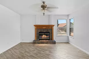 16 Graywood Ct, Sacramento, CA 95823 - Photo 14