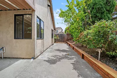1130 Williams, Hercules, CA 94547 - Photo 26