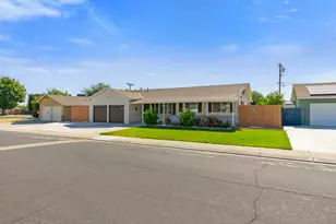 209 Charles Ave, Manteca, CA 95336 - Photo 6