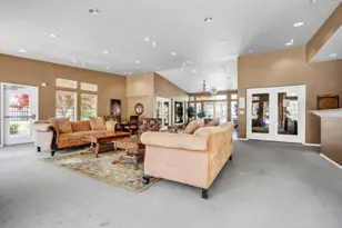 4200 E Commerce Way, Sacramento, CA 95834 - Photo 28