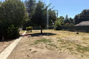 318 Bodem St, Modesto, CA 95350 - Photo 4