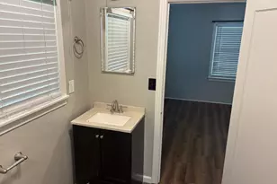 318 Bodem St, Modesto, CA 95350 - Photo 8
