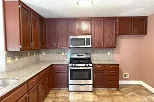 9013 Chantal Way, Sacramento, CA 95829 - Photo 10