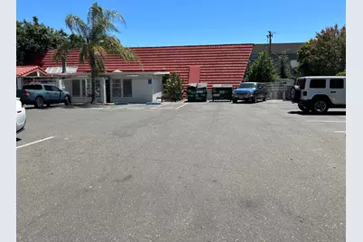 2700 Broadway, Sacramento, CA 95818 - Photo 4