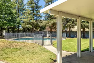 9282 Dever Cir, Elk Grove, CA 95624 - Photo 6