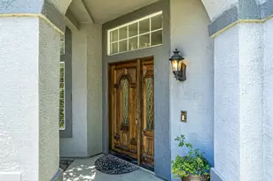 9282 Dever Cir, Elk Grove, CA 95624 - Photo 12