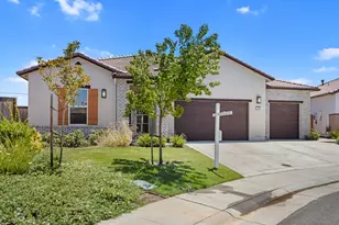 8305 Evans Tree Dr, Roseville, CA 95747 - Photo 2