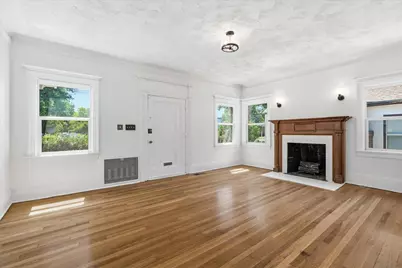 816 Alhambra Boulevard, Sacramento, CA 95816 - Photo 10