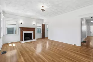 816 Alhambra Blvd, Sacramento, CA 95816 - Photo 8