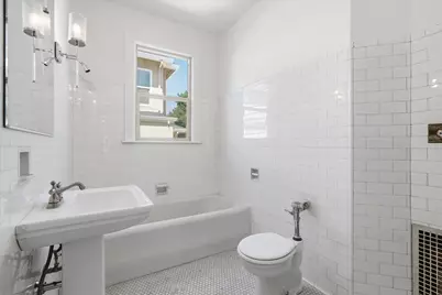816 Alhambra Boulevard, Sacramento, CA 95816 - Photo 28