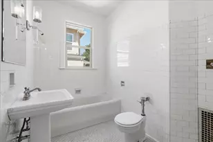 816 Alhambra Blvd, Sacramento, CA 95816 - Photo 28