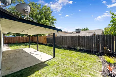 9213 Tam O Shanter Drive, Stockton, CA 95210 - Photo 24