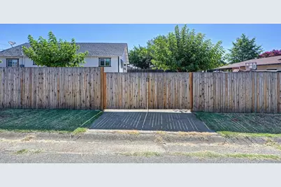 1391 5th Street, Lincoln, CA 95648 - Photo 10