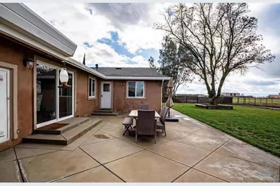 18393 Paradise Road, Tracy, CA 95304 - Photo 18