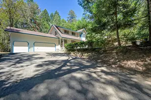 2585 Crystal Springs Rd, Camino, CA 95709 - Photo 18
