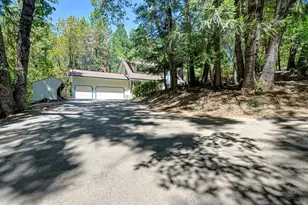 2585 Crystal Springs Rd, Camino, CA 95709 - Photo 16