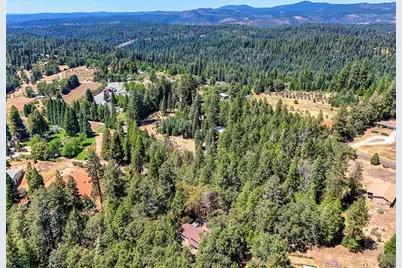 2585 Crystal Springs Road, Camino, CA 95709 - Photo 20