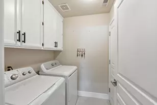 7112 Sunpace Ln, Sacramento, CA 95828 - Photo 28