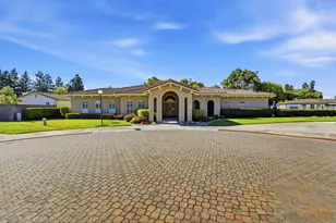 7112 Sunpace Ln, Sacramento, CA 95828 - Photo 32