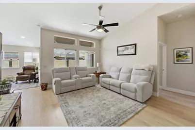 7112 Sunpace Lane, Sacramento, CA 95828 - Photo 12