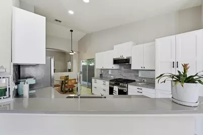 7112 Sunpace Lane, Sacramento, CA 95828 - Photo 6