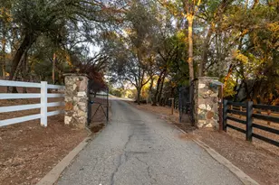 16177 Del Mar Way, Penn Valley, CA 95946 - Photo 2