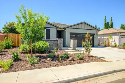 437 Young Drive, Winters, CA 95694 - Photo 2