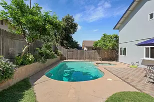 9470 Mira Del Rio Dr, Sacramento, CA 95827 - Photo 38