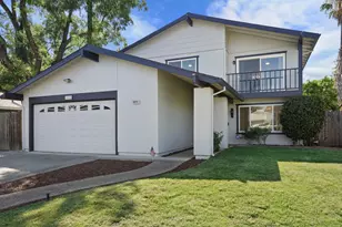 9470 Mira Del Rio Dr, Sacramento, CA 95827 - Photo 4