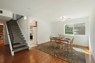 9470 Mira Del Rio Dr, Sacramento, CA 95827 - Photo 10