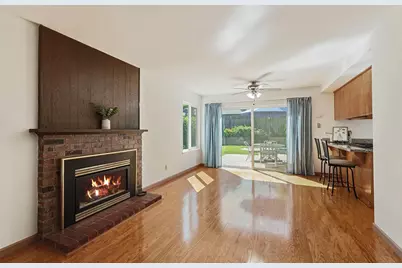 9470 Mira Del Rio Drive, Sacramento, CA 95827 - Photo 14